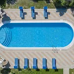 Amata Villa *